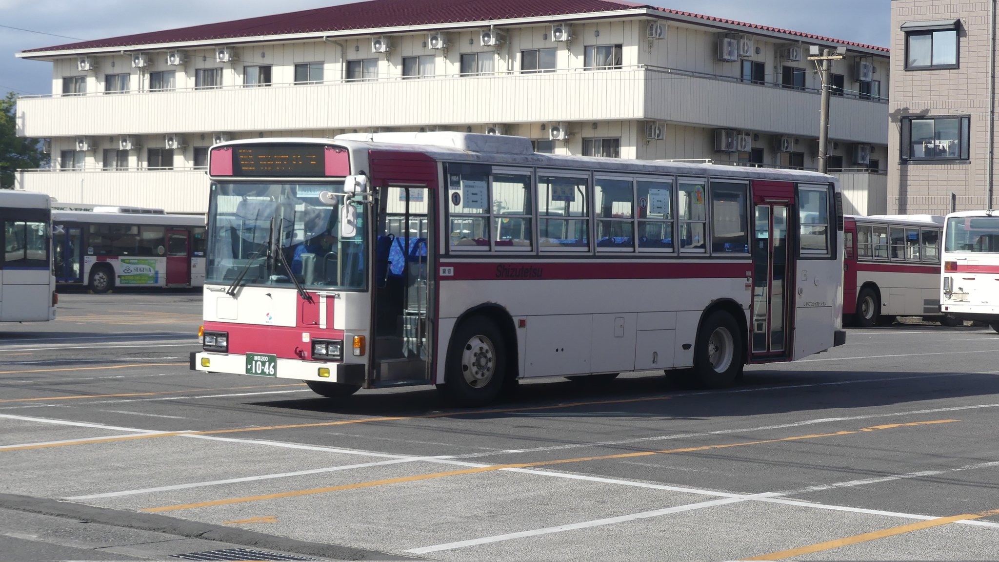 [秘蔵品出します]　静岡鉄道バスVS遠鉄バス　タイピン3個セット 静鉄バス【公式】 on X: 