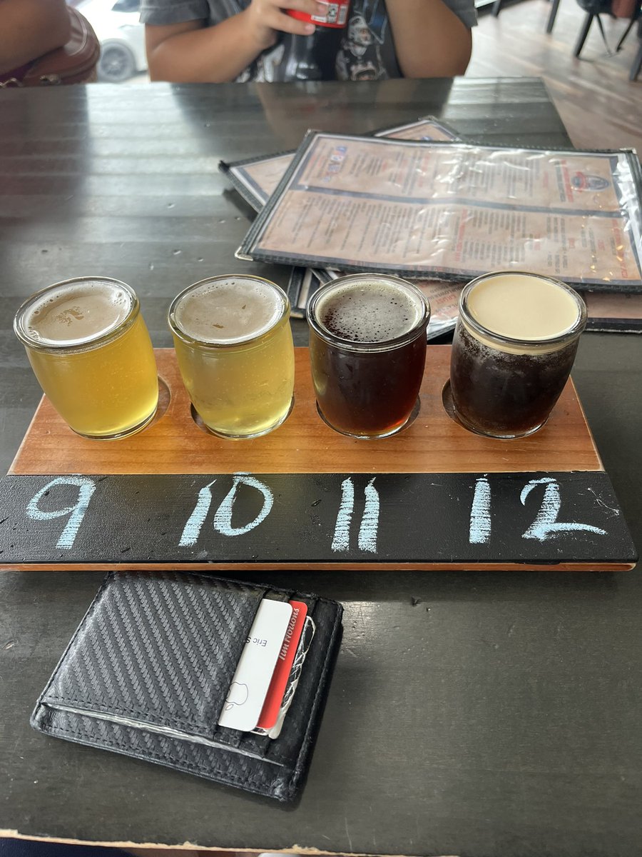 BoozingBuffalo's tweet image. Thank you to @brewzle for introducing me to @OldDominick901    Picked me up 2 bottles from Liquor n Wines of the Smokies in Gatlinburg.   Single barrel n a cask strength.  Also went to Gatlinburg Brewery for some flights for that try that brown ale !!!!