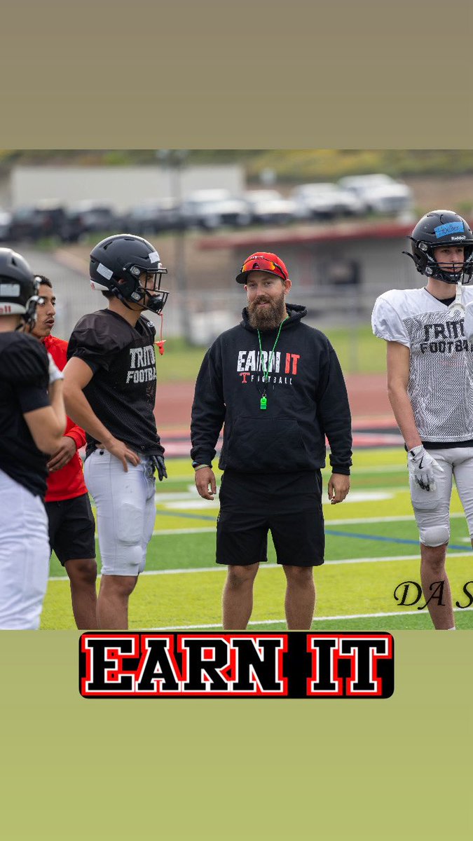 20 days #EarnIt <a href="/Tritonfootball/">Triton Football</a> 
📸 DA SportShorts