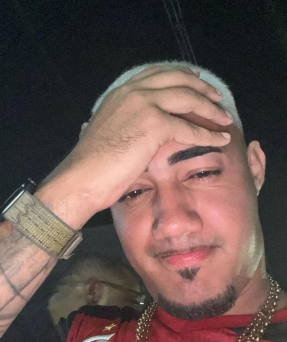 Os dois bandidos mortos durante um ataque a policiais na Linha Amarela foram identificados como “Pirulito” e “Derik”. Ambos eram integrantes do TCP e tentavam assaltar trabalhadores na via. Uma pistola, um bloqueador de sinal e outros materiais foram apreendidos.