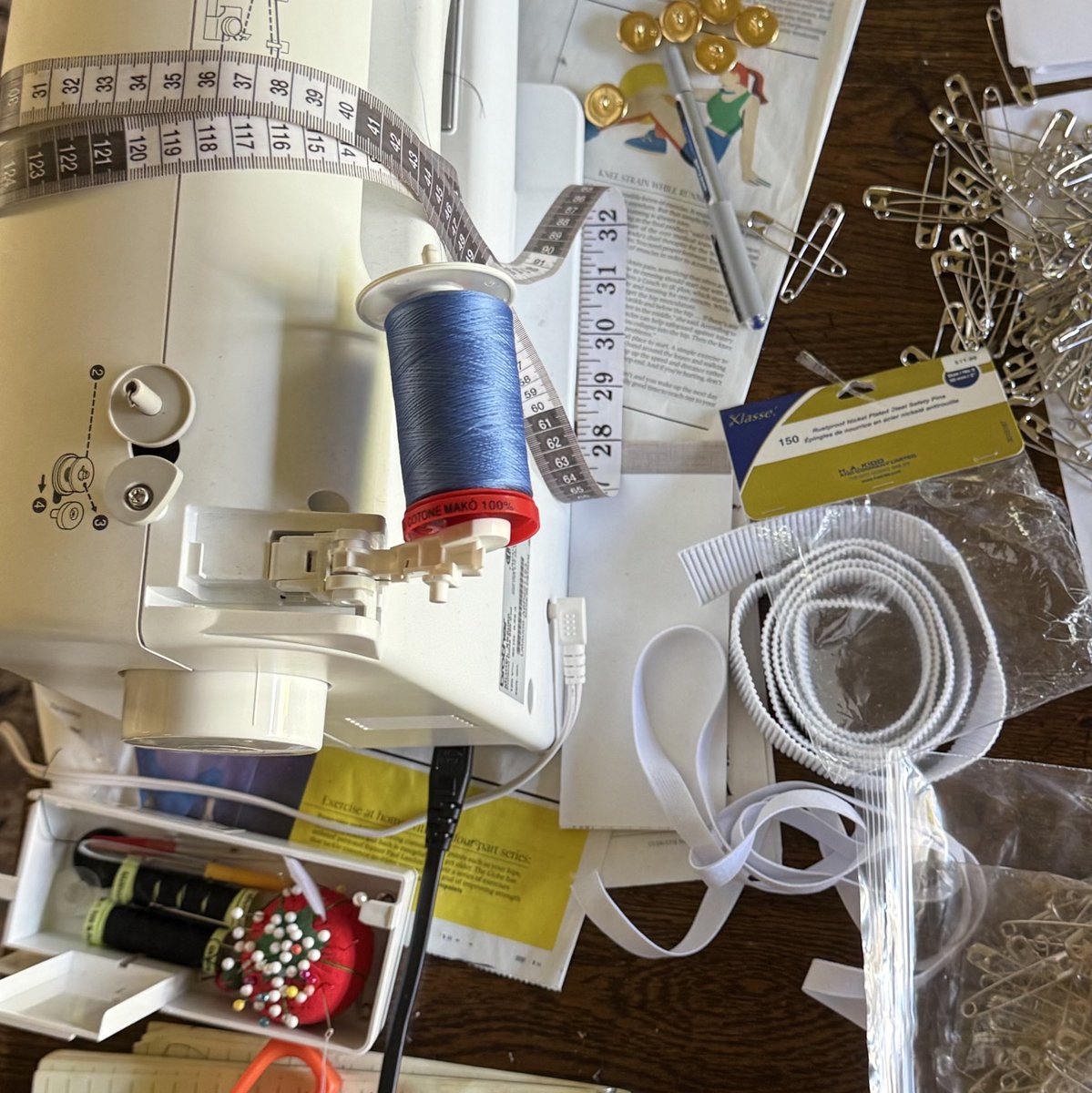 HedyFry's tweet image. #VANPRIDE is tomorrow!!!

Down to the last minute! Going till midnight! Trying to make costumes!

I don’t know if I’ll make it… maybe I’ll miss Pride for the first time in 33 years LMAO