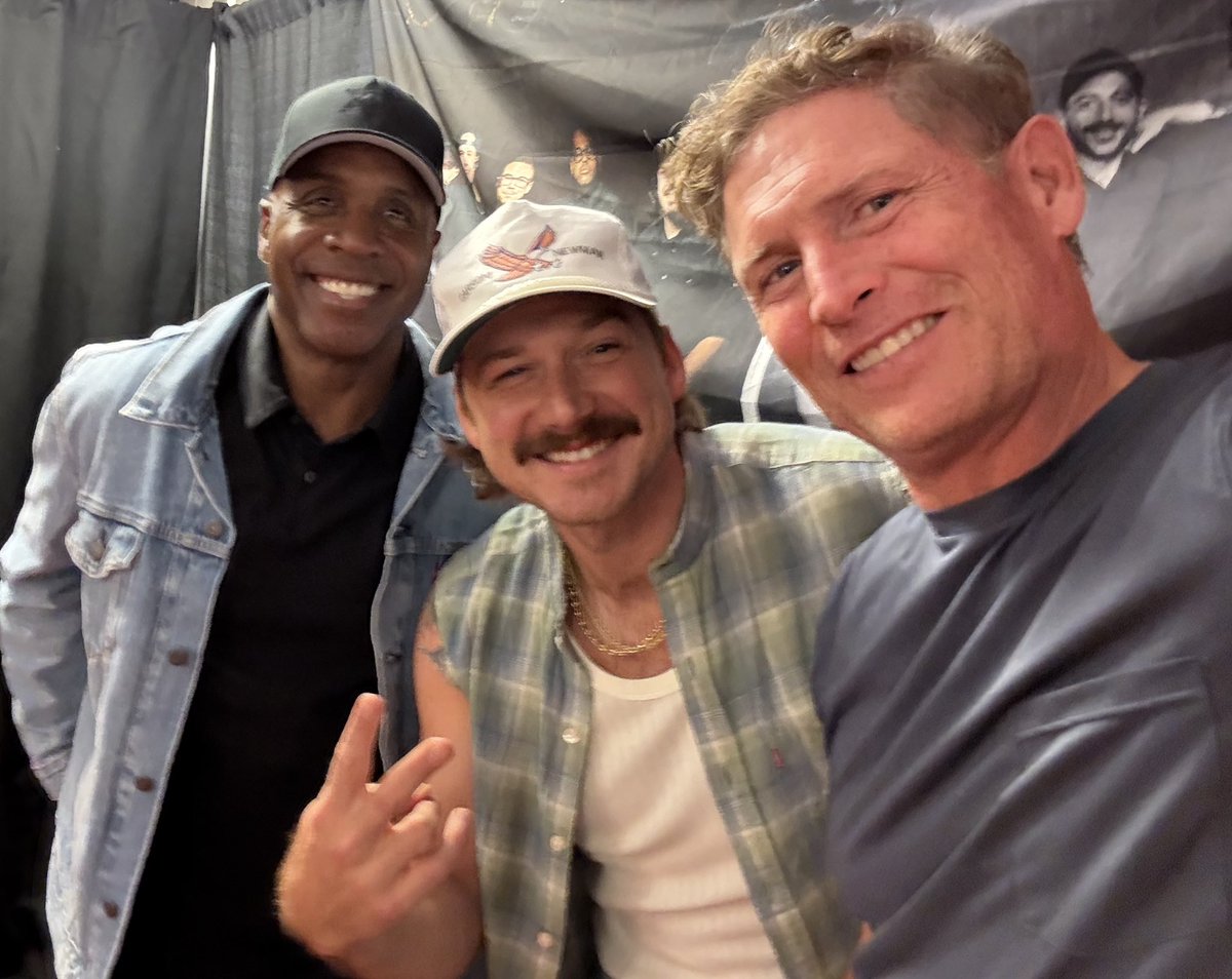 Steve Young (@steveyoungqb) on Twitter photo Imagine this squad pulling up to your party
<a href="/MorganWallen/">morgan wallen</a> <a href="/BarryBonds/">Barry L Bonds</a> #imtheproblemtour Imagine this squad pulling up to your party
<a href="/MorganWallen/">morgan wallen</a> <a href="/BarryBonds/">Barry L Bonds</a> #imtheproblemtour