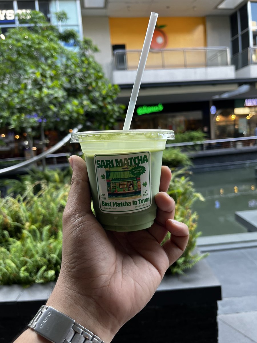 aaronjamesdude's tweet photo. ✨sarimatchabar✨
10/10 super yummy!! https://t.co/mFMiK17E0j