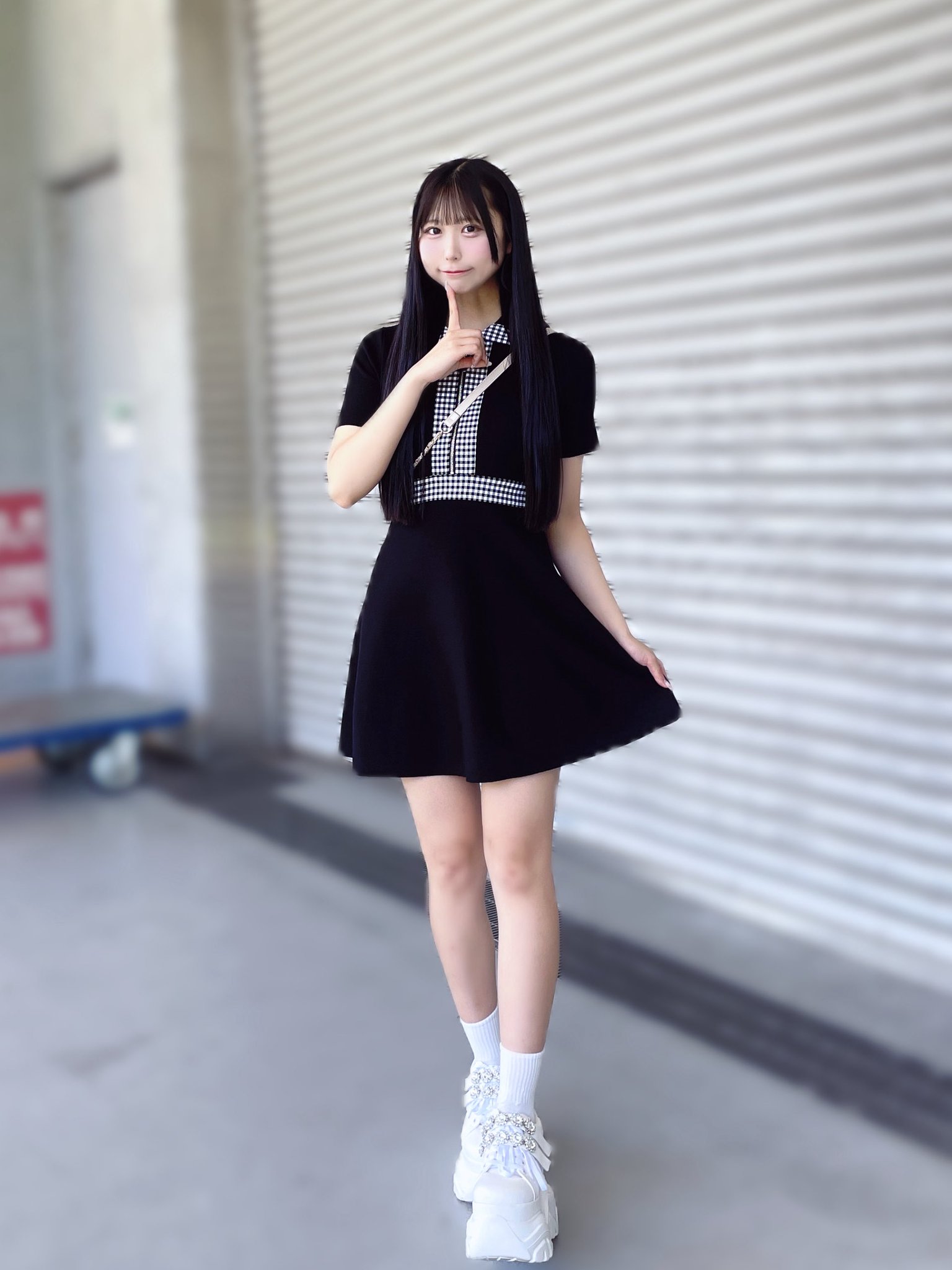即日国内発送 Karen Millen カットウォークｘベルトミニワンピ 即日国内発送 Karen Millen カットウォークxベルトミニワンピ