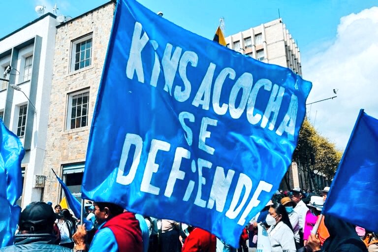 El rechazo a la minería en #Ecuador está creciendo, en Warintza #MoronaSantiago; Fierro Urco #Loja; Curipamba El Domo en #Bolívar; La Plata #Cotopaxi; Loma Larga en #Azuay y en decenas de proyectos que dejarán daños irreversibles al ecosistema del País. ¡La resistencia continúa!