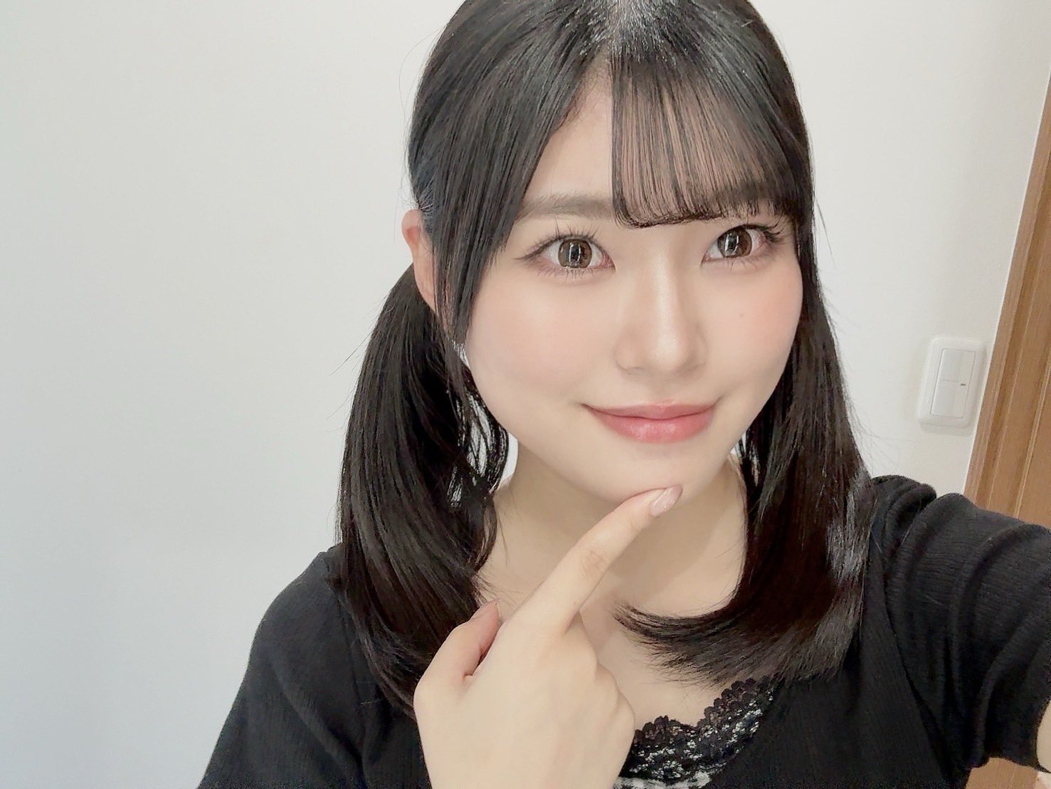 即購入不可★1 - 8 ブラックガールズトーク、花凛さん、つじつまが合いません！ 黒島咲花【NMB488期生】 on X: 