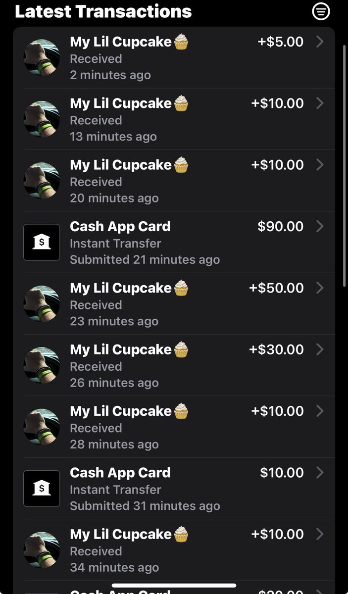 My lil cupcake can’t help but sink for me every time. He’s obsessed.🔥😜