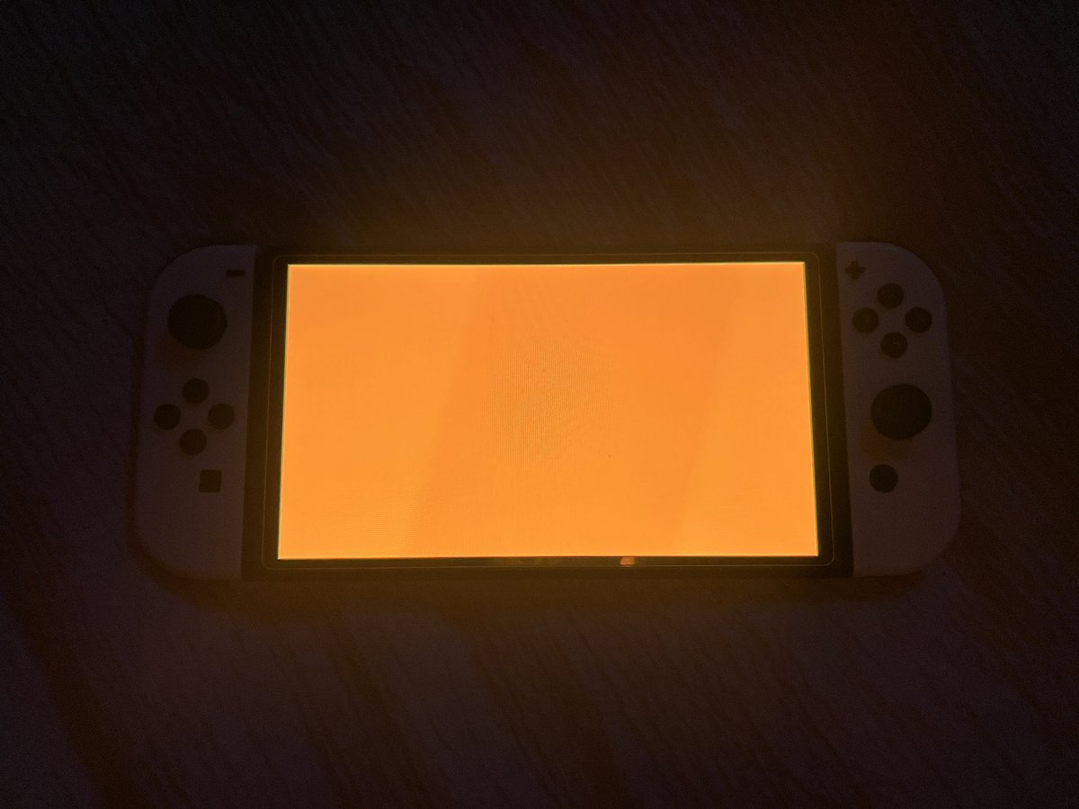 welp! after after 439 encounters my shiny hunt for Drowzee has ended due to the “orange screen of death” 🥲💔 smh