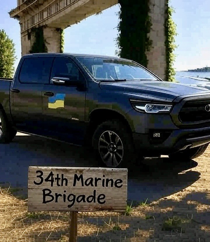 Good morning from The Hague! 🇳🇱

Yesterday, I started the day with good news about the fundraiser for the 34th Marine Coastal Defense Brigade.

Today, I have an update: 
Yesterday, the heroes of the 34th safely left their position and picked up the pickup truck 🛻 in Kyiv! 💥