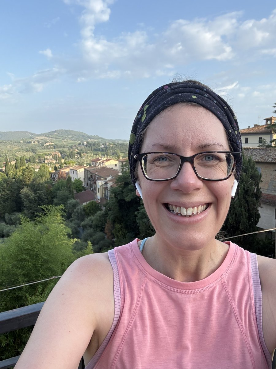 Taking <a href="/RunComPod/">Running Commentary</a> with me to Italy this week. A very hilly Sunday morning run in San Gimignano
