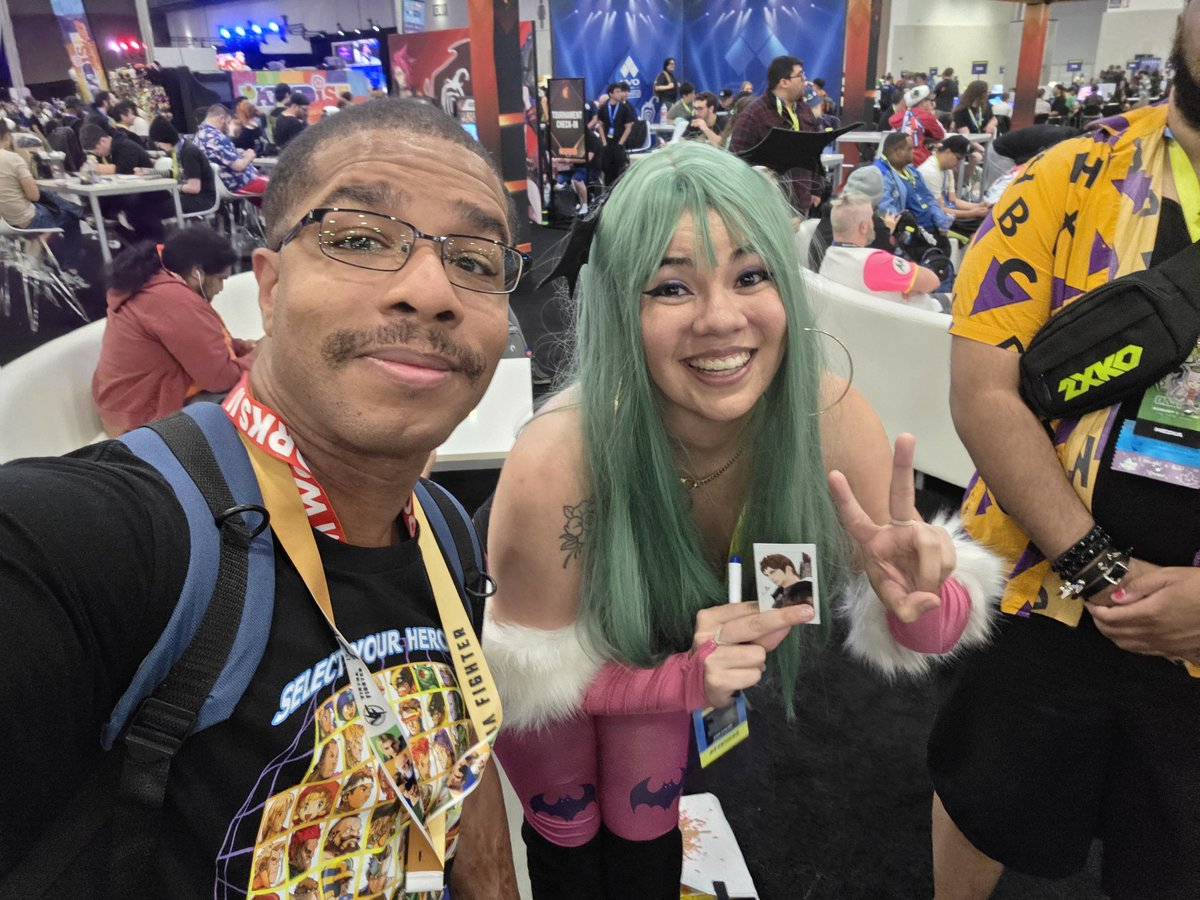 It was great meeting you <a href="/TiffanyMayCry/">TiffanyLockheart (💙☁️ )</a> and I love your Morrigan cosplay!!!