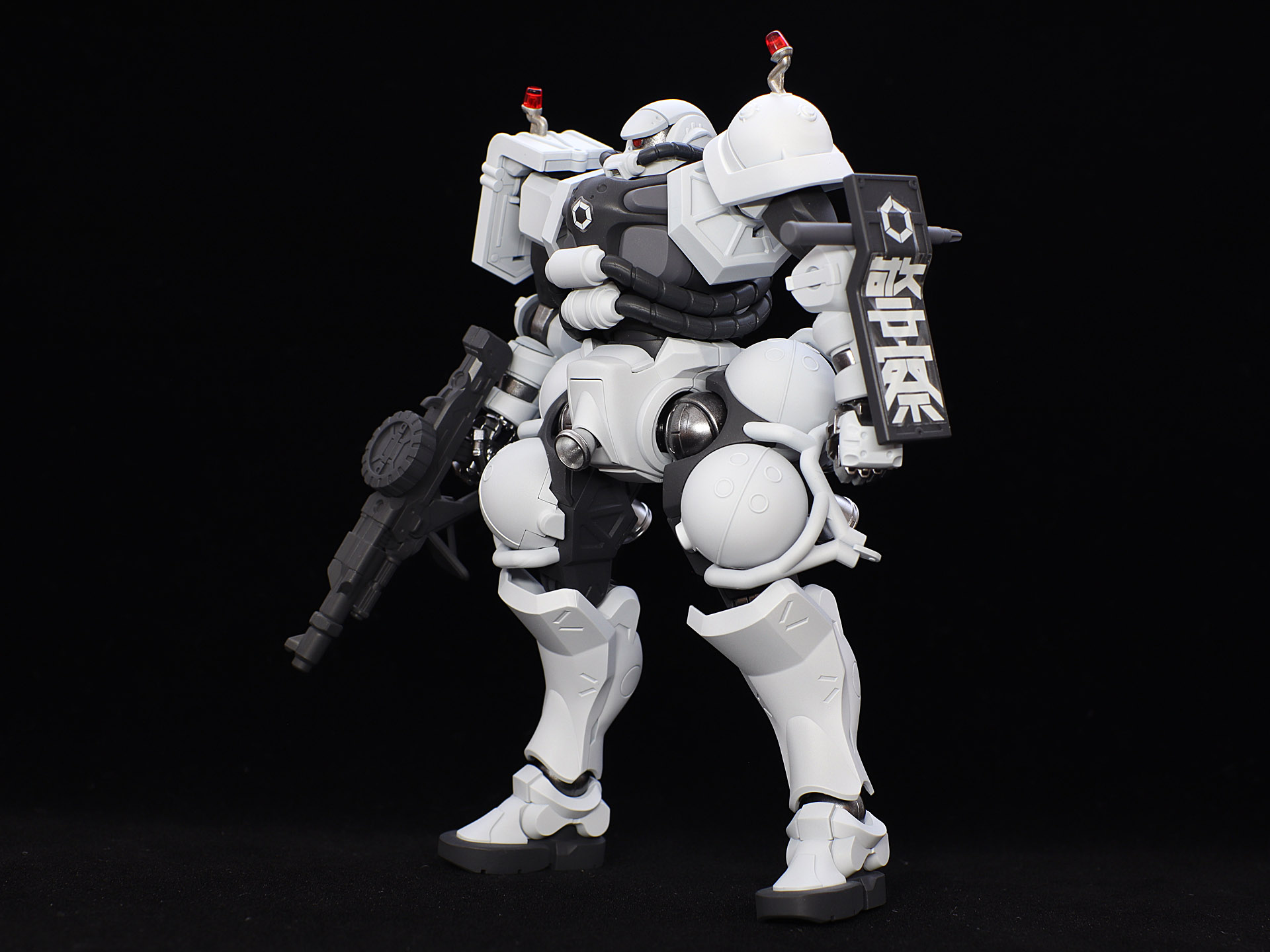 デブ、ガンダム　ムキムキガンダム デブガンダム マッチョガンダム 海外限定 2体セット 新品未開封