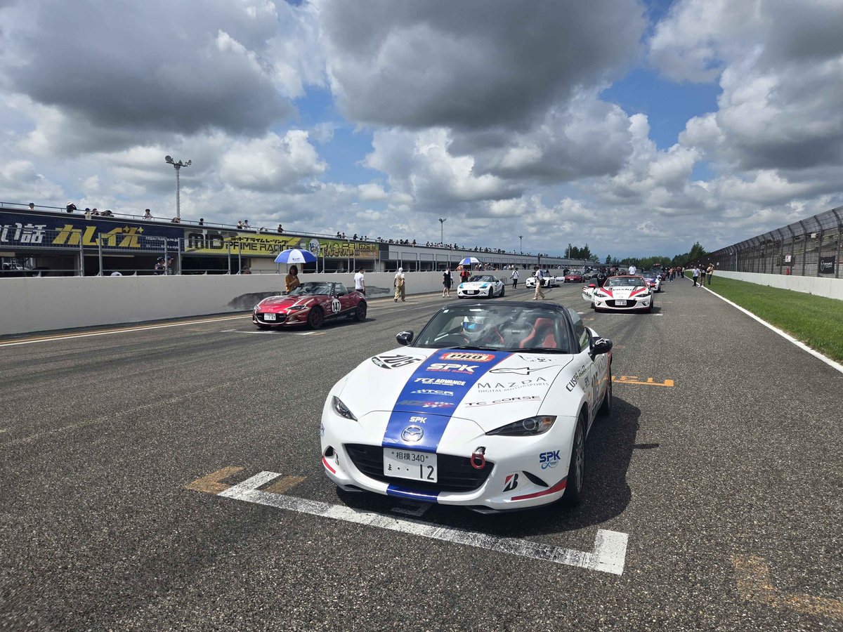 ロードスター・パーティレースⅢ 第5戦 in 十勝 🏁

SPK e-SPORT Racing 三宅陽大選手、見事3位表彰台獲得🥉

一時2位まで追い上げる熱いバトルを展開し、最後は堂々のフィニッシュ。

ご声援ありがとうございました🙌

#alpinestars
#アルパインスターズ
#SPK
#spkesportracing 
#CBP 
#BLITZ