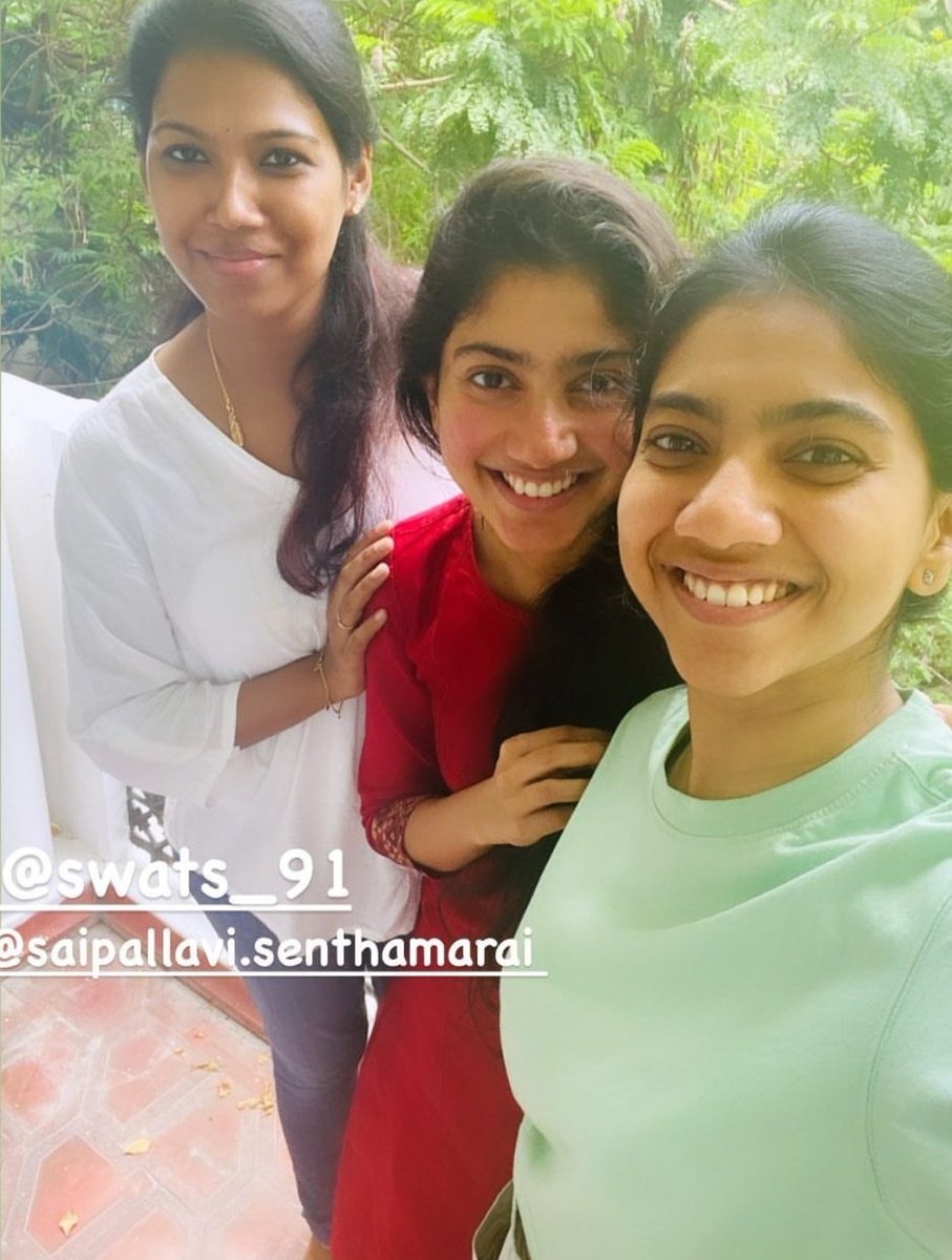 Saipallavi.Fangirl07™ (@saipallavi_fg07) on Twitter photo FRIENDS are the people in your life who make you smile brighter, laugh louder and live better ♥️
Happy Friendship Day to Our Twitter Family & to our <a href="/Sai_Pallavi92/">Sai Pallavi</a> !🥹🤍
#SaiPallavi #FriendshipDay FRIENDS are the people in your life who make you smile brighter, laugh louder and live better ♥️
Happy Friendship Day to Our Twitter Family & to our <a href="/Sai_Pallavi92/">Sai Pallavi</a> !🥹🤍
#SaiPallavi #FriendshipDay