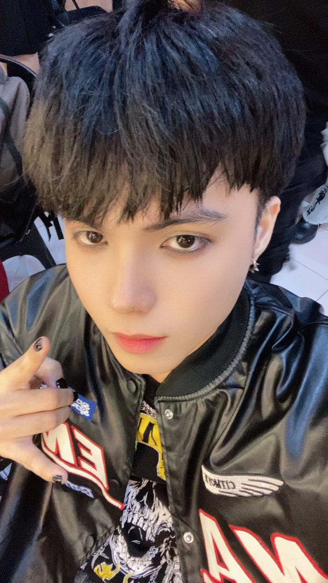 Kung nag-enjoy kayo, sigaw kayo.

Thank you po mabuhayphdigitalnetwork for having us, sheesh!

Thank you so <a href="/neonofficialph/">NEON OFFICIAL</a> na pumunta, eyy! 

#NEO_PH #NEO_JEM #READYGLOW #CELEBRITYSTUDIOARTIST