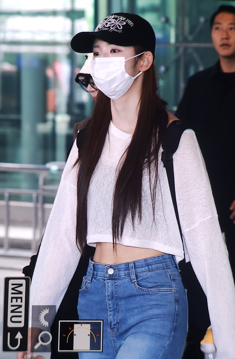 250803 ICN 입국

#트리플에스 #tripleS
#지우 #이지우 #JIYOO