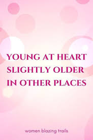 34-.. cinsiyetçi bir mitti; kadınların, yaşadıkları hayattan duydukları memnuniyetsizliğin başlıca nedenleri patriyarkal baskılar, cinsiyet ayrımcılığı/eşitsizliği, eril duygusal istismar vb. idi.