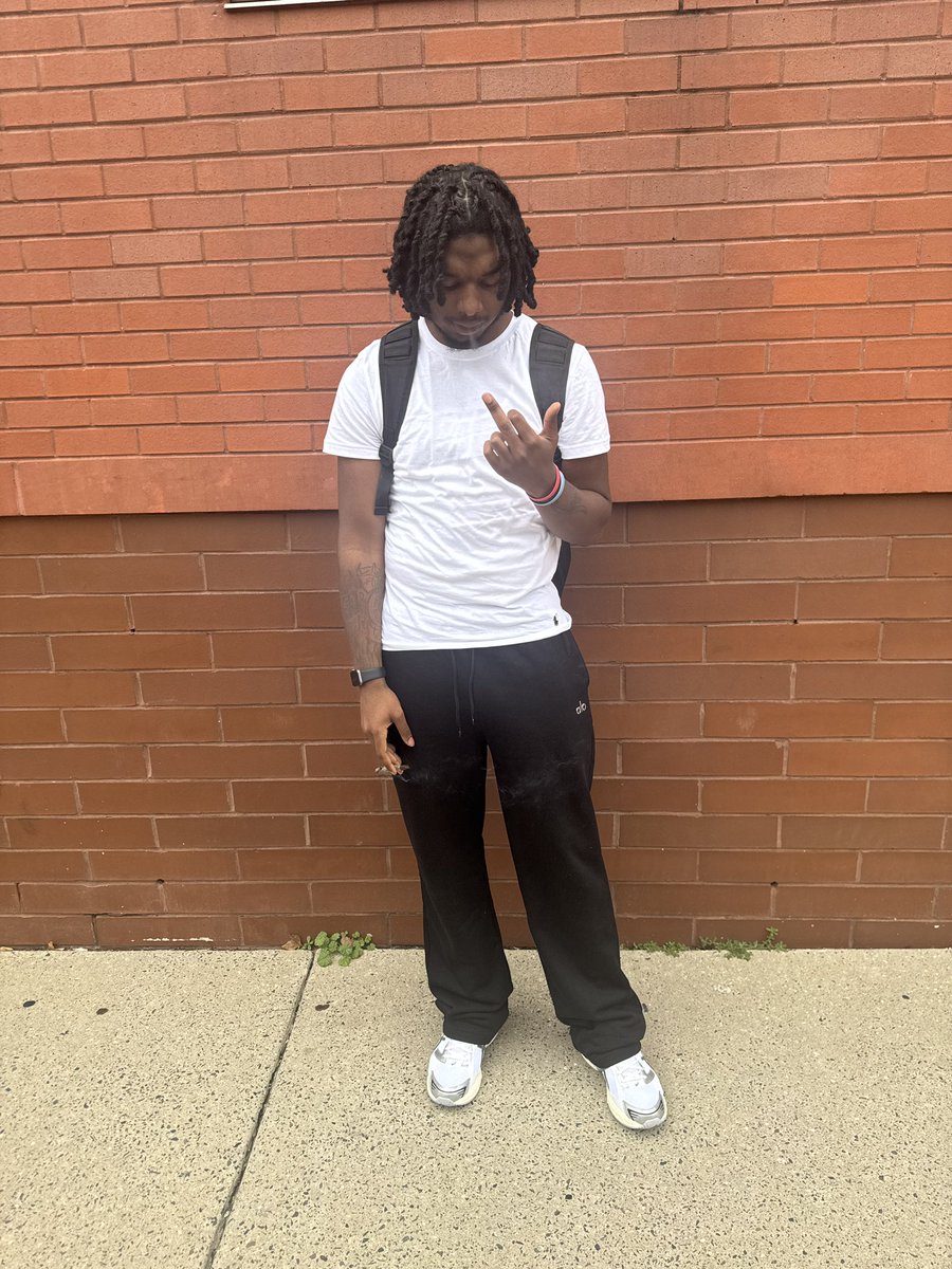 liltybd's tweet image. I take care my people I take care of all of my dawgs in jails🩸