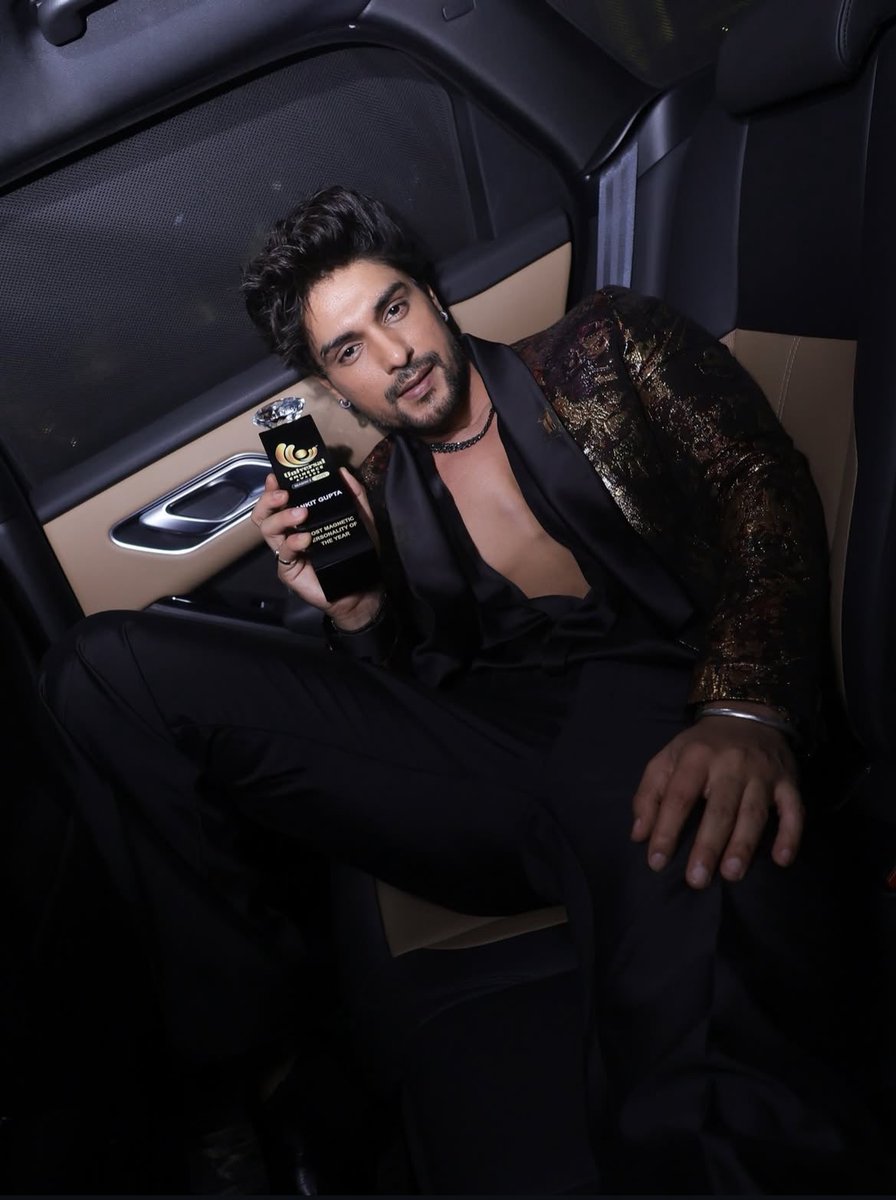 When someone is mirroring each other 🪄🔱