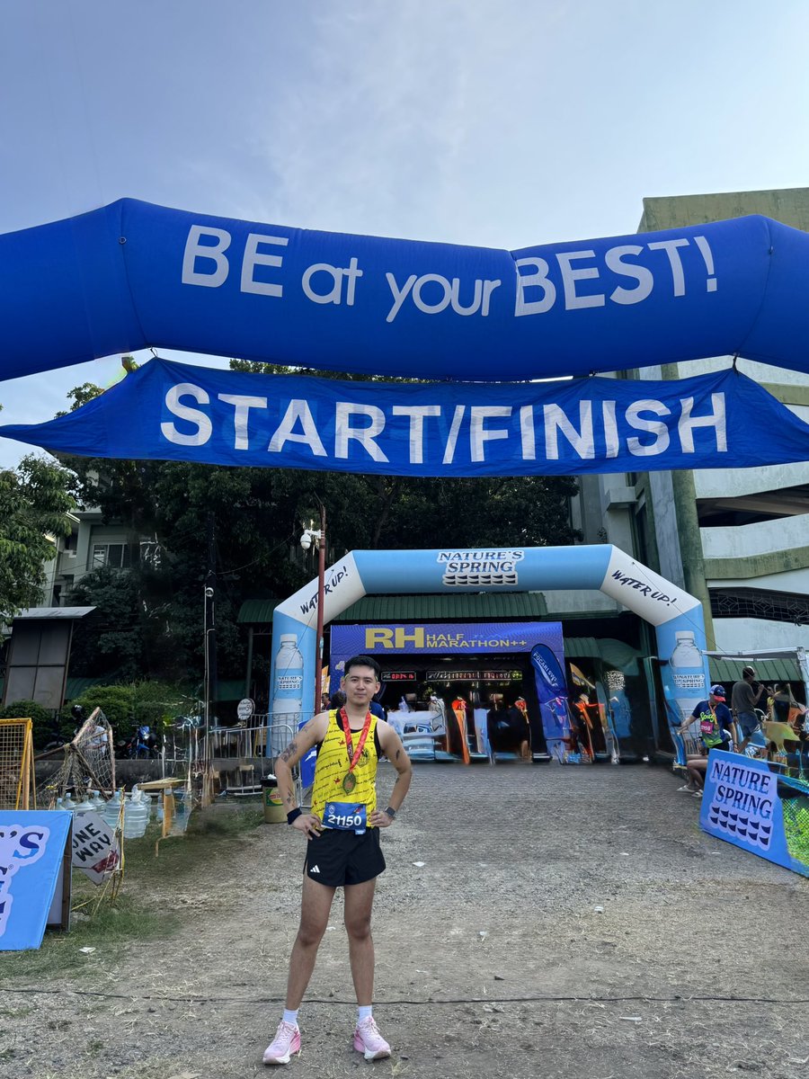 IntotheHaze's tweet photo. First half marathon and guess what an UPHILL route🥹🫶🏻 #cebu #tops #busay https://t.co/nHl5GwjoNo