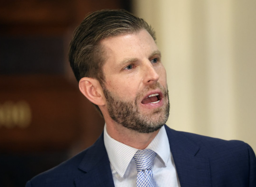 cryptorover's tweet photo. 🇺🇸 ERIC TRUMP PREDICTS ETHEREUM WILL HIT $8,000 THIS YEAR! https://t.co/kkdhwfi27q