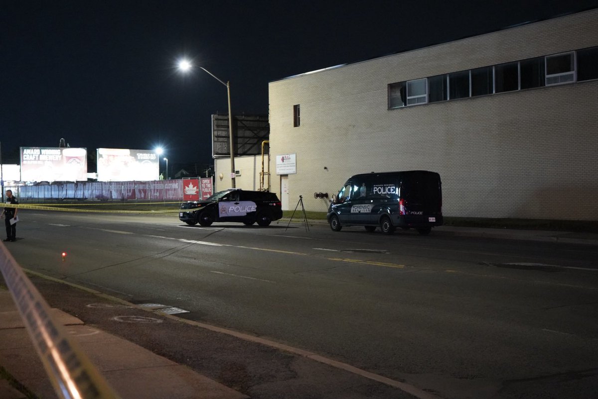 Members of the Niagara Regional Police Service have closed Stanley Avenue from Kitchener Street to North Street as they work on investigating a serious collision. In the meantime, members of the public are advised to find alternate routes.

Photos by, Brandon Williamson.
