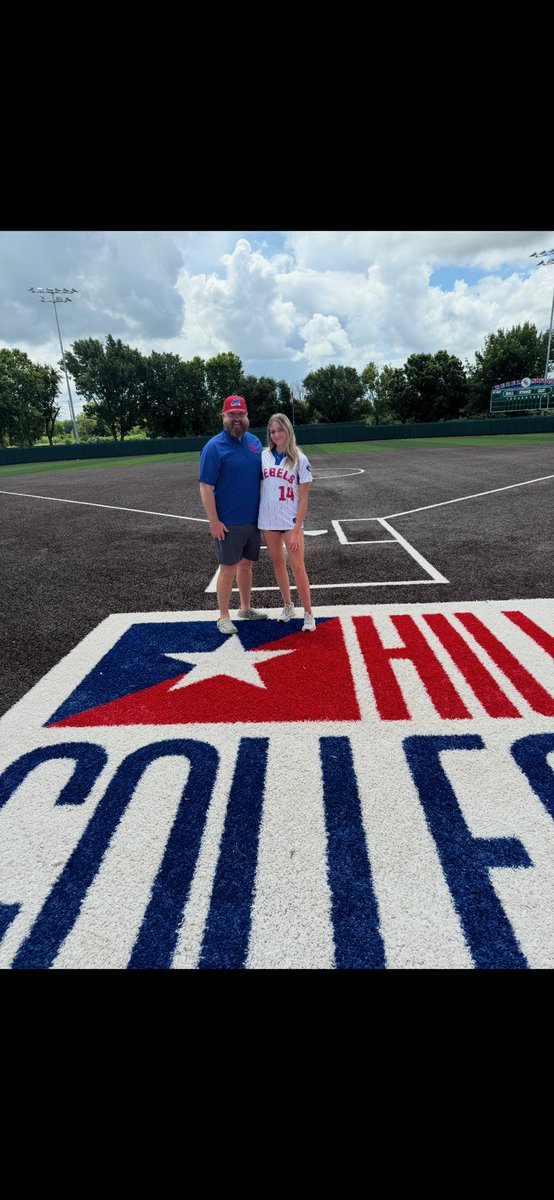 karsyn_hastings's tweet photo. I’m beyond excited to announce my verbal commitment to continue my academic and softball career at Hill College! Thank you, Coach Cary, for believing in me!
@CoachGJCary @HillCollegeSB @TDE2017 @txdiamondelite https://t.co/10TXZtStA4