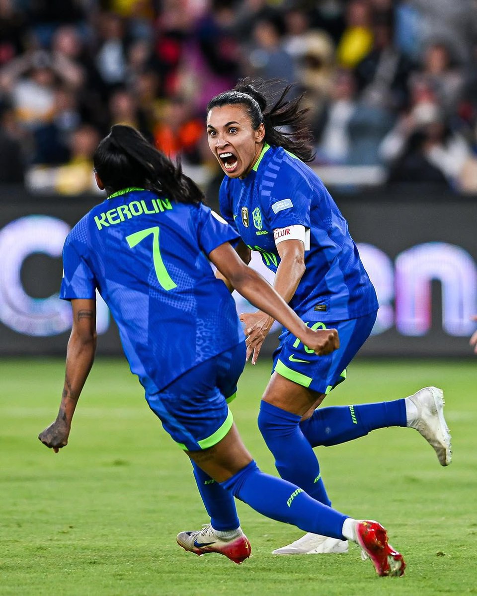 LUDMILLA (@ludmilla) on Twitter photo Mais uma da nossa seleção feminina de futebol! Parabéns meninas, vcs são foda! ❤️ <a href="/SelecaoFeminina/">Seleção Feminina de Futebol</a> Mais uma da nossa seleção feminina de futebol! Parabéns meninas, vcs são foda! ❤️ <a href="/SelecaoFeminina/">Seleção Feminina de Futebol</a>