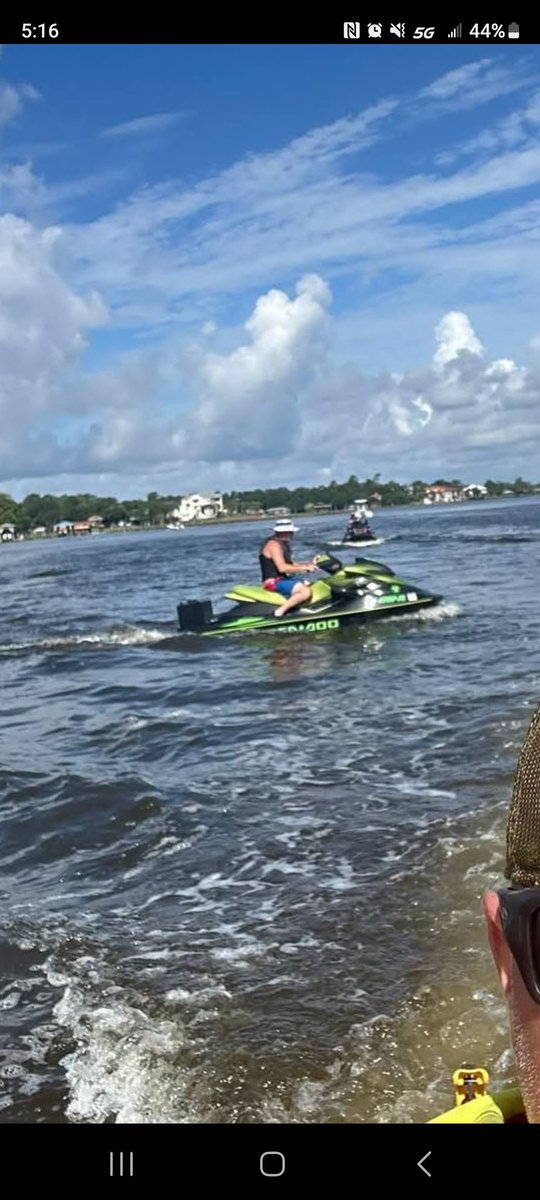World Famous LSU Fanbulance! (@marksmaint) on Twitter photo Me... Me...