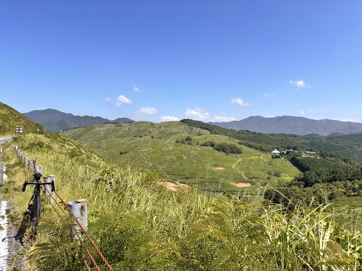 SE93172599's tweet photo. 🚗約1800km、🚴‍♂️約190km、合計約2000km
しまなみ海道、秋芳洞、カルストロードなどなどの旅でした。 https://t.co/MqWChvM3mj