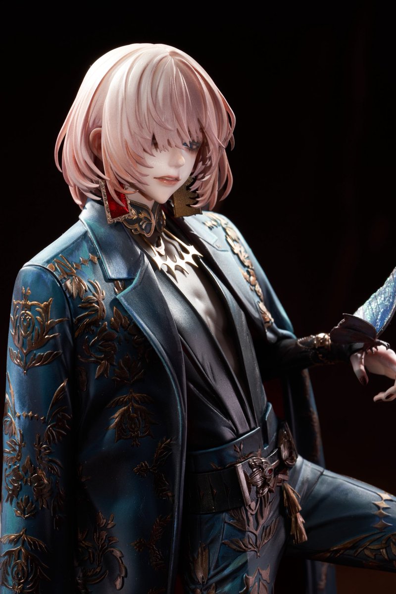 「DOGMA」と「Aurora:miku」の通販について：
たくさんのお問い合わせやプレゼント、お手紙ありがとうございます！とても嬉しいです！！
現在BOOTHでの通販は難しいですが、次回の上海＆日本WFに申し込む予定です。オンライン販売の機会があれば、そちらも頑張ります🙇🏻‍♀️🙇🏻‍♀️🙇🏻‍♀️