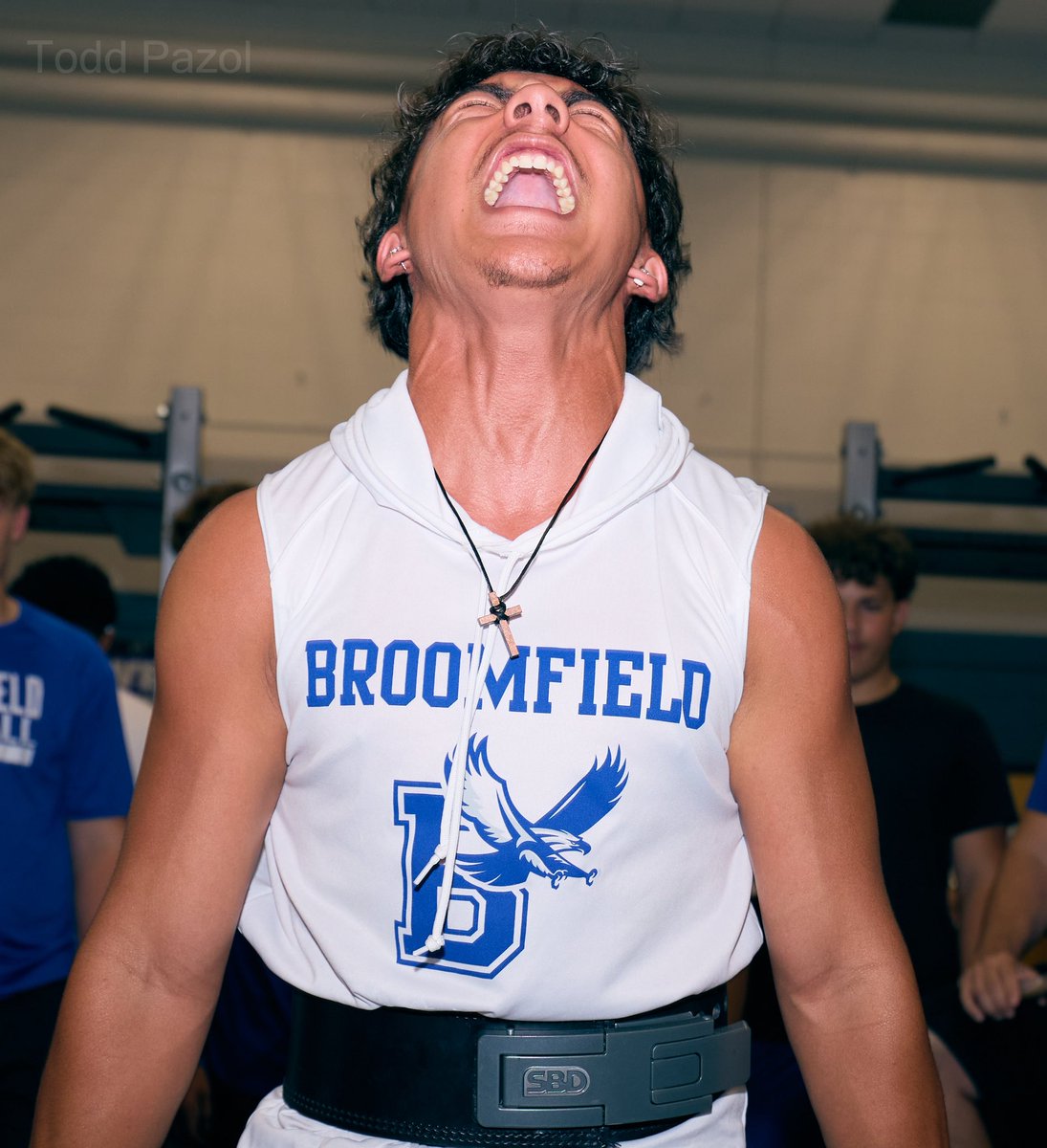 CoachOBrien's tweet photo. Vibes were high to say the least today at our annual @BroomfieldFtbl lift-a-thon. Thank you so much to all the parent volunteers who made this thing possible and to everyone who came to support! What an awesome way to transition from summer to our ‘25 season. #EagleDNA https://t.co/ASmbVQzZZC