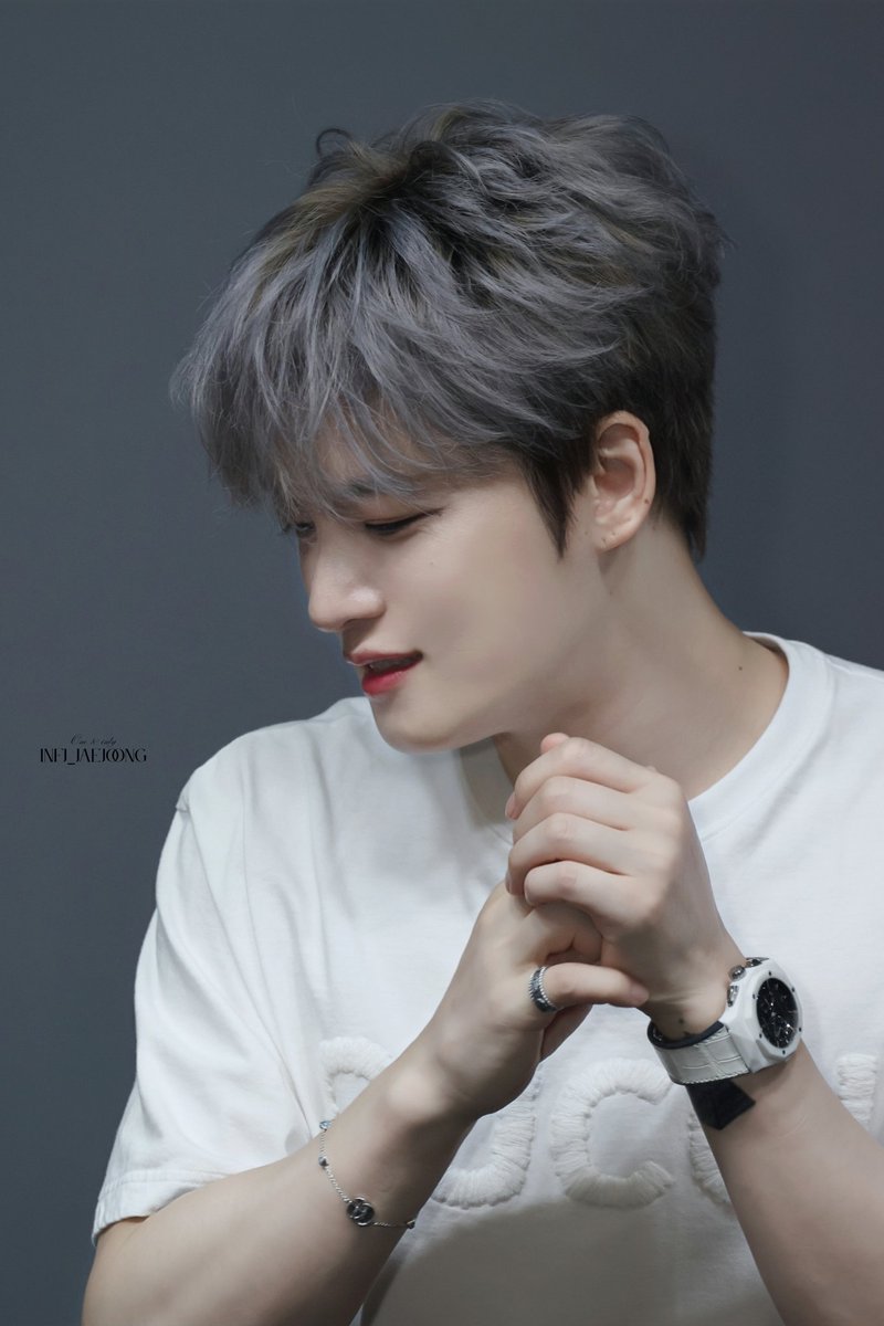 INFJ_JJ's tweet photo. Looking forward to today’s makeup and hairstyle.(✧◡✧)

@bornfreeonekiss 

#김재중 #재중 #KIMJAEJOONG
#JAEJOONG #ジェジュン #金在中
#Beauty_in_Chaos #fansign https://t.co/BFpzJjFpgY