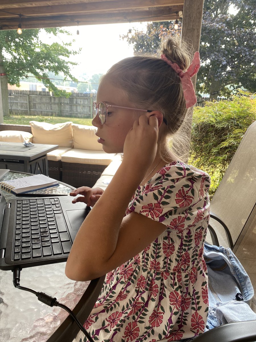 Cecelia is writing a book 🥰