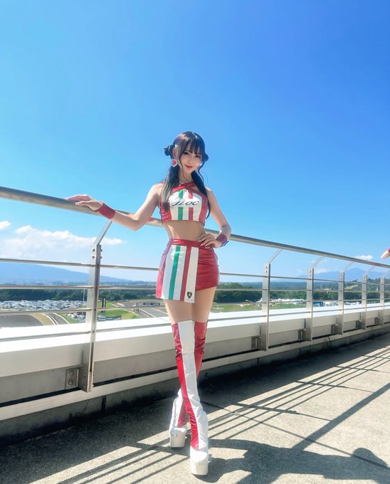 Twitterのコスプレ画像32