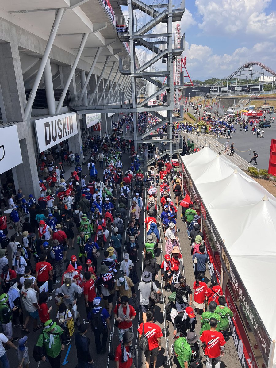 真夏の祭典 #鈴鹿8耐 2025 始まりました！！ たくさんの方が来てくれて