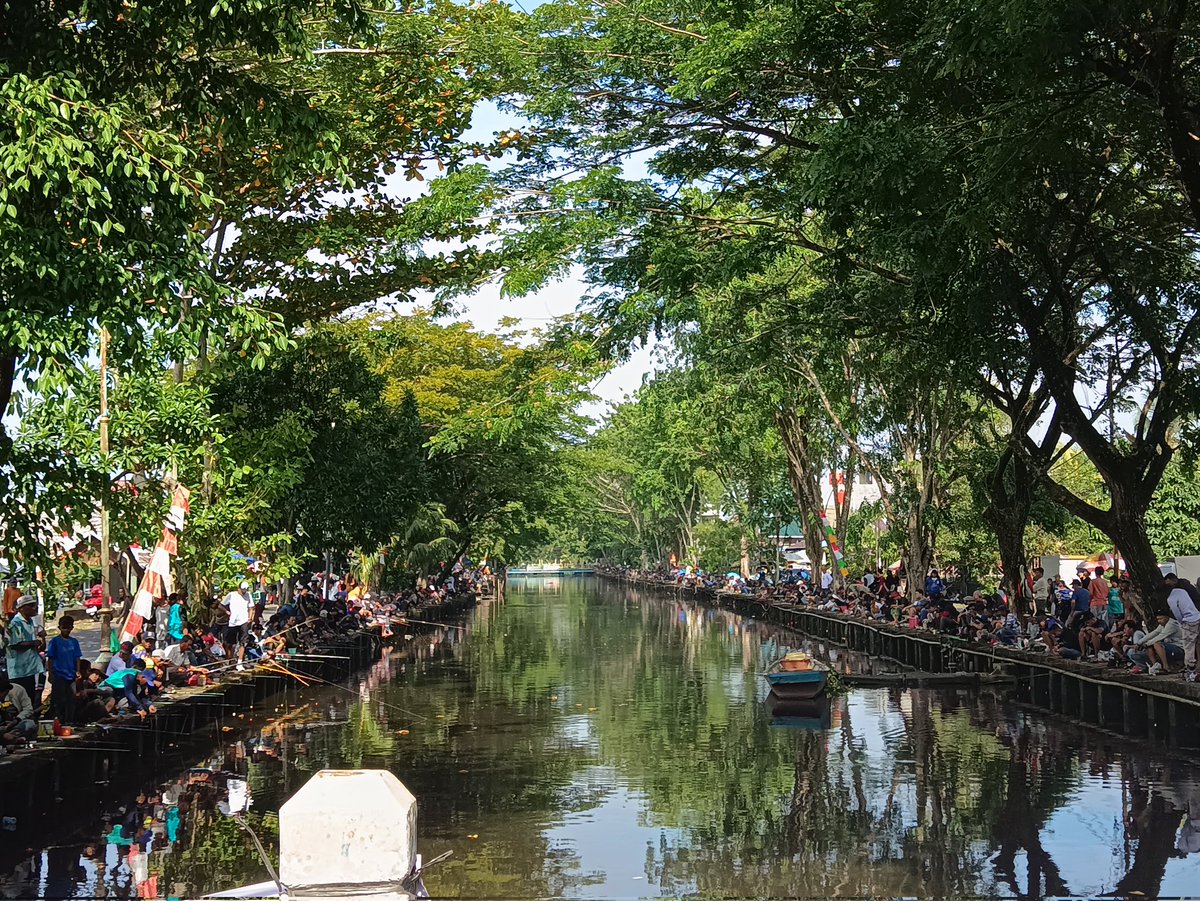 Sedang berlangsung Lomba Mancing Lele. 📍 Sungai Jawi Pal 3