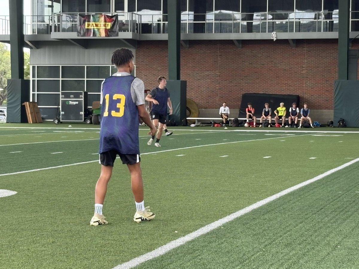 Rylan Borders tweet media