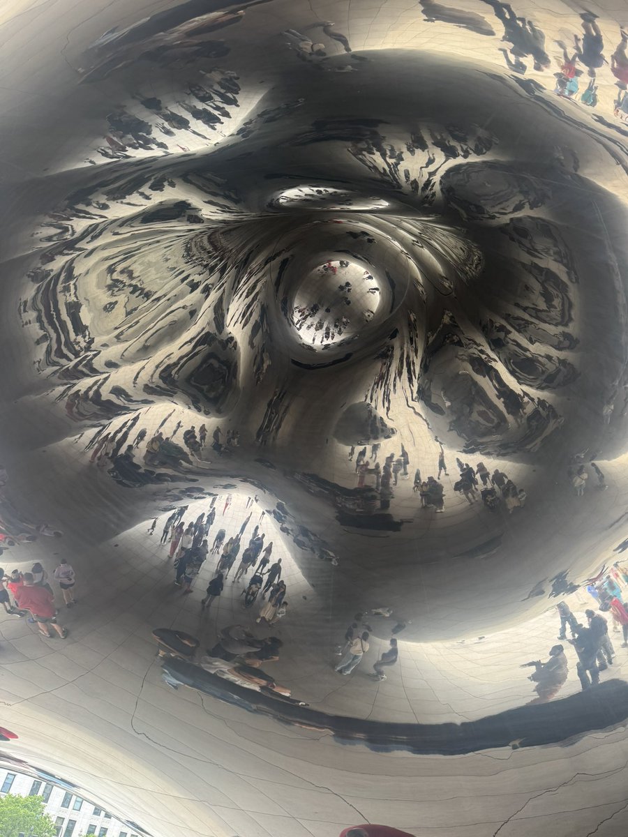 wiggerp1g's tweet photo. @doemisu i tried touching it and it brought me to the bean dimension https://t.co/J5WknfMU8O