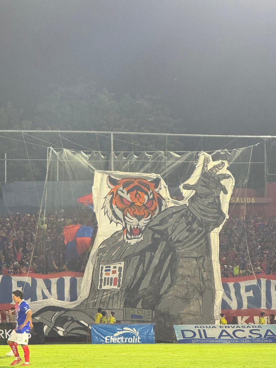 LuigiAlvarez96's tweet photo. Sub 17.       ✅
Reserva     ✅
Femenino ✅
Mayor        ✅

Zope, I am your father 🔴🔵 https://t.co/TTr0pmyQBz