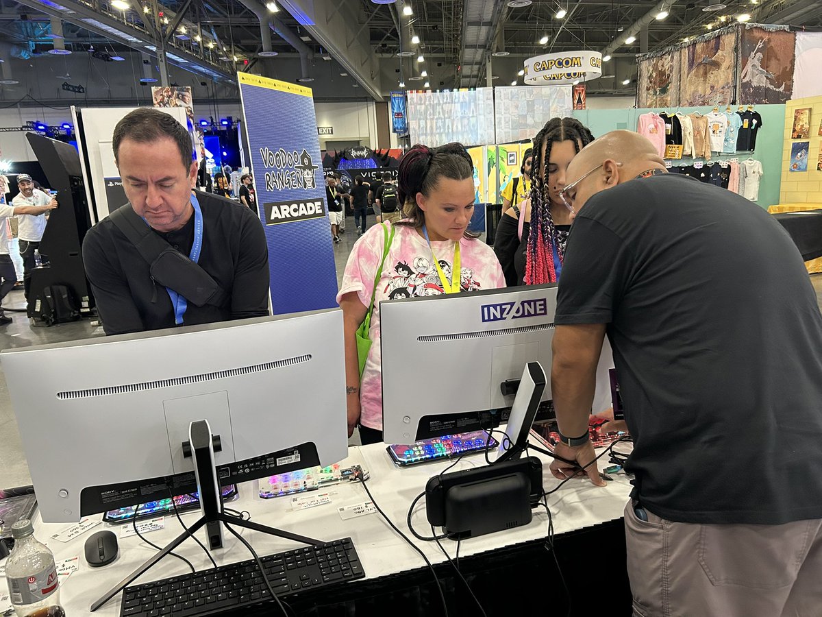 Attasa's tweet image. Attasa booth (#E3) #EVO2025 Store hours information

We will close at 9PM on today, Aug. 2

Please visit us before close or tomorrow 

Enjoy a celebration of fighting game