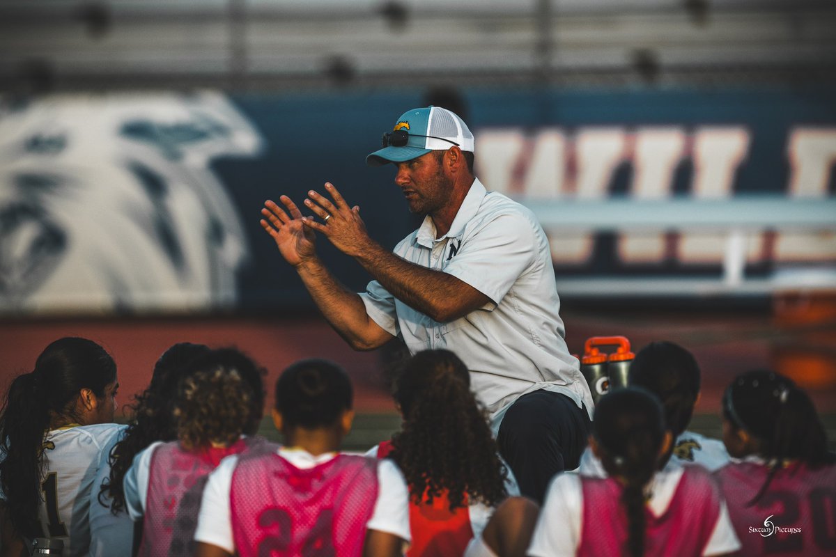 Happy birthday, Coach Matthew Kaiser! Wishing you a great year ahead. 
📸: <a href="/SixtumSports/">Sixtum Sports</a>