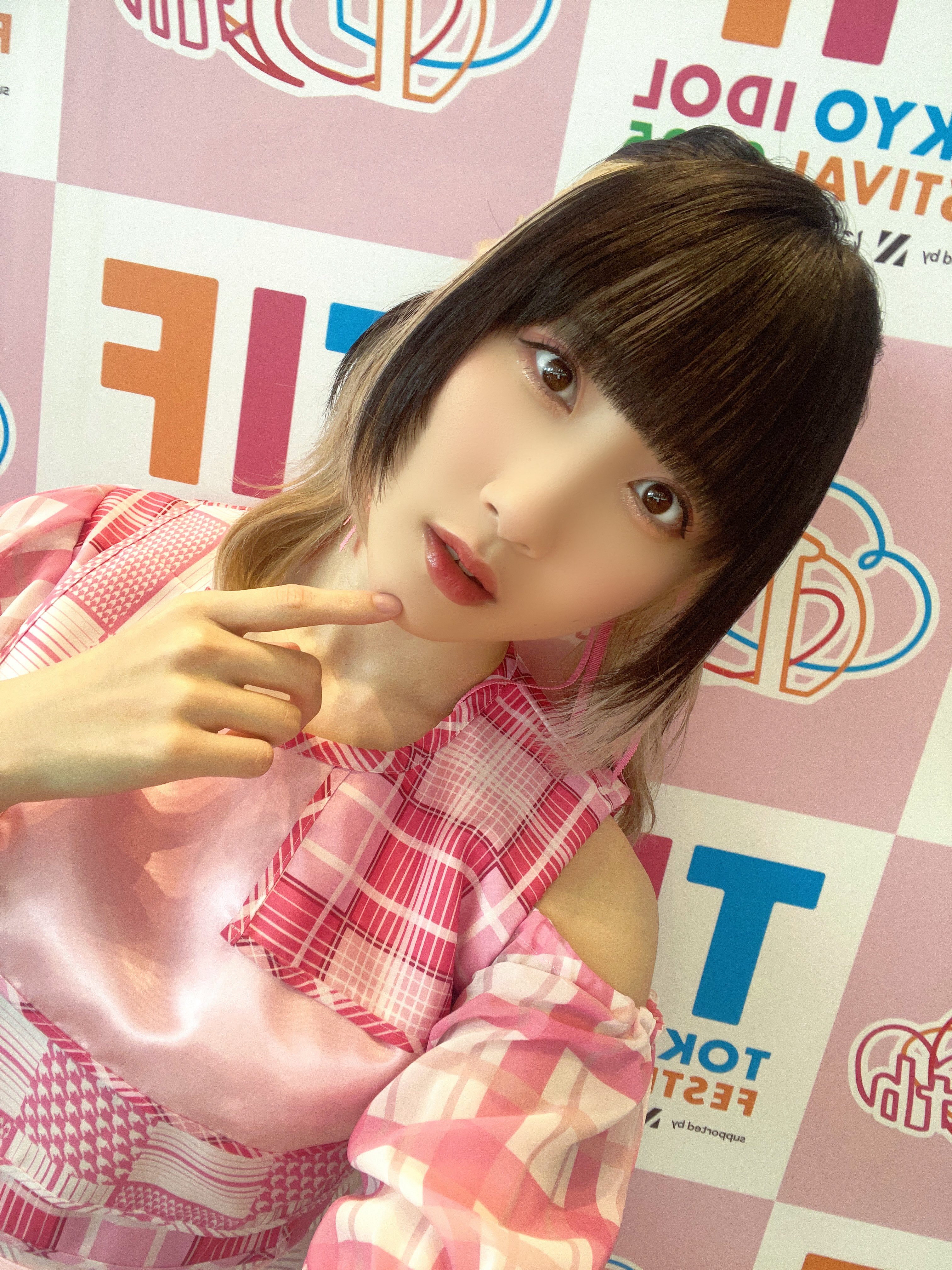 DIALOGUE+ ラッフル　セットA 内山悠里菜 DIALOGUE+ RAFFLE ラッフル 内山悠里菜 - メルカリ