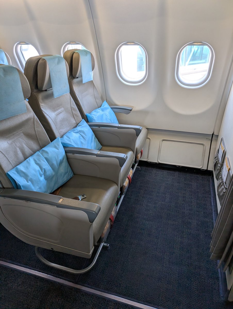 Mark Swain (aka Letโs Make a Trip) โ๏ธ๐โด๐ (@lets_makeatrip) on Twitter photo Philippine Airlines selling their 3-3-3 config A330 cabin behind biz class as 'premium Economy'! Really? Absolutely the worst product I've ever wasted my money on. Terrible <a href="/flyPAL/">Philippine Airlines</a> Philippine Airlines selling their 3-3-3 config A330 cabin behind biz class as 'premium Economy'! Really? Absolutely the worst product I've ever wasted my money on. Terrible <a href="/flyPAL/">Philippine Airlines</a>