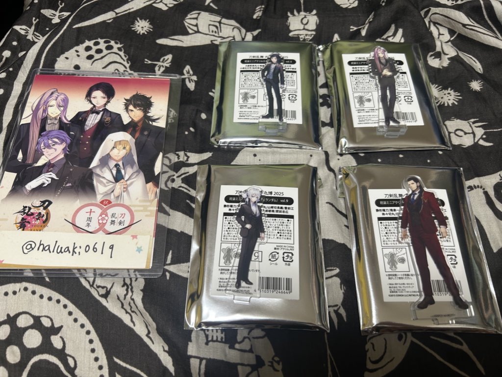 刀剣乱舞 大本丸博 加州清光 大和守安定 アクリルスタンド 祝装 ミニアクスタ 刀剣乱舞 大本丸博 加州清光 大和守安定 アクリルスタンド 祝装