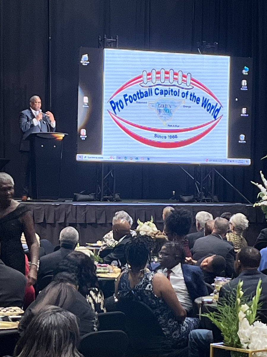 Beaumont West Brook Football (@football_brook) on Twitter photo <a href="/COACHLANGSTON75/">Chuck Langston</a> and the crew showed up for an incredible event hosted by JD Apling, honoring the 🏈 legends of SETX — solidifying our place as the Pro Football Capital of the World.
Already looking forward to next year’s Legacy to Landmark Museum Movement Gala! #BrookFamily <a href="/COACHLANGSTON75/">Chuck Langston</a> and the crew showed up for an incredible event hosted by JD Apling, honoring the 🏈 legends of SETX — solidifying our place as the Pro Football Capital of the World.
Already looking forward to next year’s Legacy to Landmark Museum Movement Gala! #BrookFamily