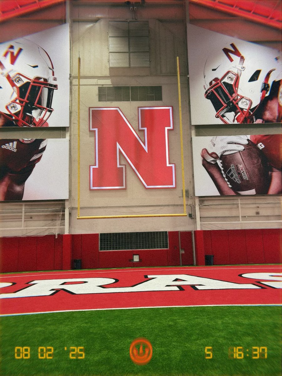 Hali Stokes tweet media