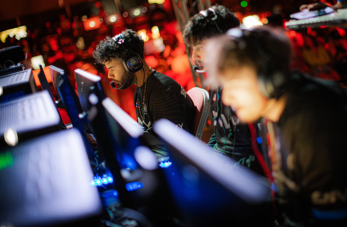 Team <a href="/Envy/">ENVY</a> bows out at Top 8!

#HCSSLC25 #EoD