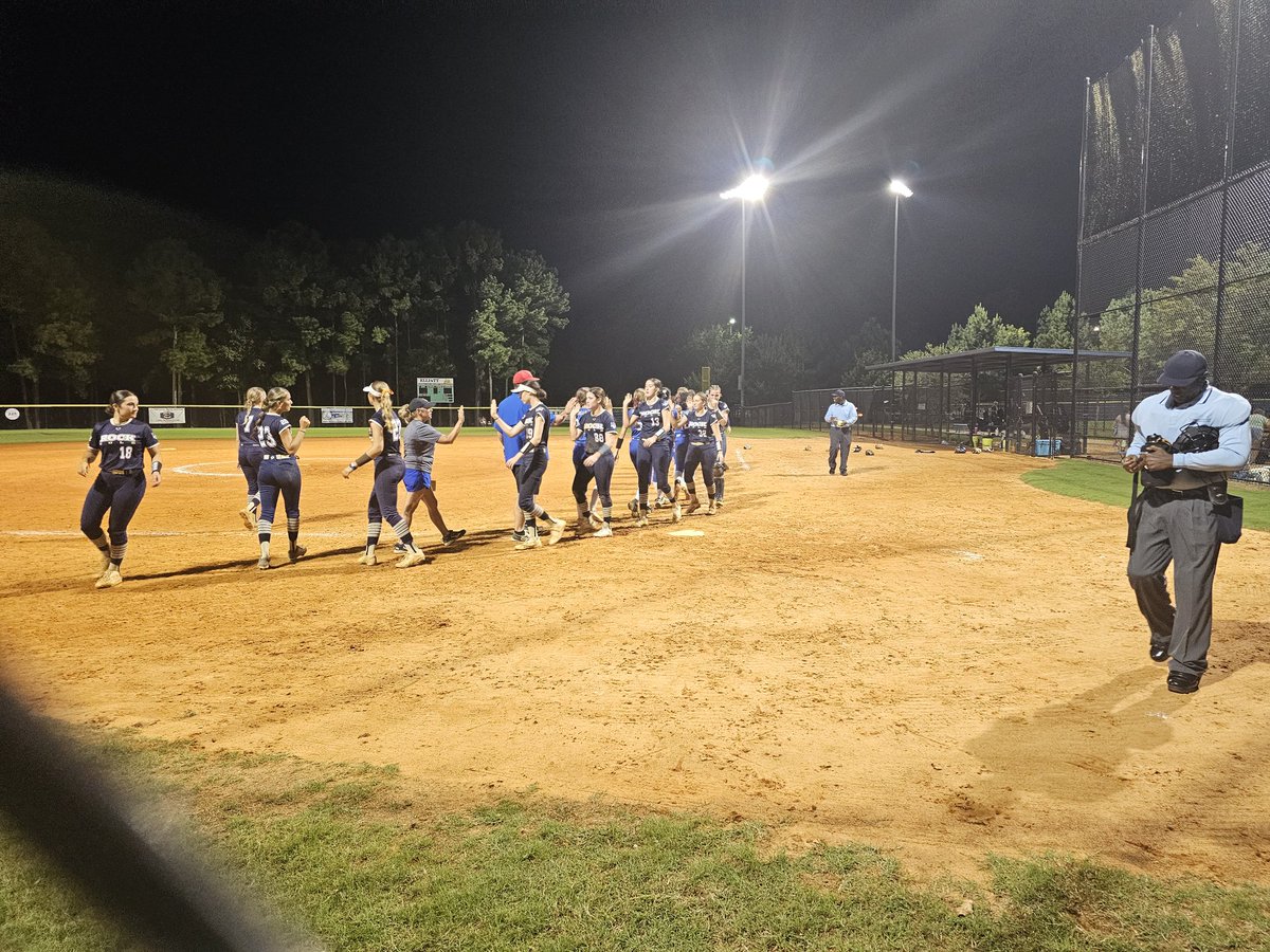 Our girls decided they wanted to play one more day this season.  We went 4-0 today and capped off the evening avenging an opening bracket game loss against Rock Gold 2-0 tonight!  Back at it at 8am EST for true second in our bracket. If we win, we make the championship bracket!