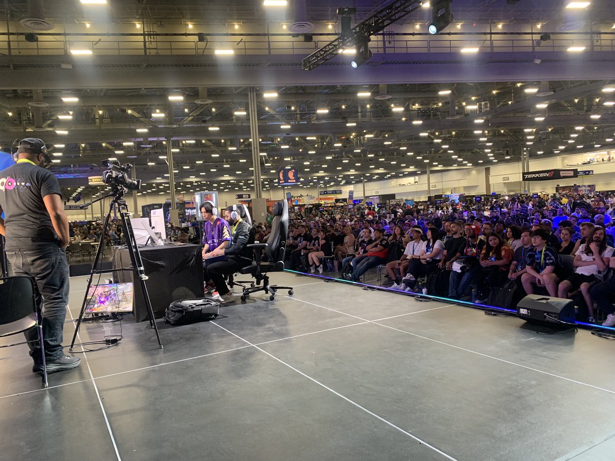 FAV gaming (@fav_gaming) on Twitter photo 【格ゲー部門】
「#EVO2025」
《Result》
▼もけ(<a href="/lllmokelll/">FAV|もけ(moke)</a> ) :17位
CPTポイント +20pt獲得
▼Round3敗退
りゅうきち(<a href="/ryukichi1214/">FAV|りゅうきち(Ryukichi)</a> )
藤村(<a href="/fujimura333/">FAV|藤村(Fujimura)</a> )
sako(<a href="/sakonoko/">FAV | sako</a> )
/エントリー 4,242名
応援ありがとうございました!
次はEWCです
#FAVWIN⏩
#CPT2025 #スト6 【格ゲー部門】
「#EVO2025」
《Result》
▼もけ(<a href="/lllmokelll/">FAV|もけ(moke)</a> ) :17位
CPTポイント +20pt獲得
▼Round3敗退
りゅうきち(<a href="/ryukichi1214/">FAV|りゅうきち(Ryukichi)</a> )
藤村(<a href="/fujimura333/">FAV|藤村(Fujimura)</a> )
sako(<a href="/sakonoko/">FAV | sako</a> )
/エントリー 4,242名
応援ありがとうございました!
次はEWCです
#FAVWIN⏩
#CPT2025 #スト6
